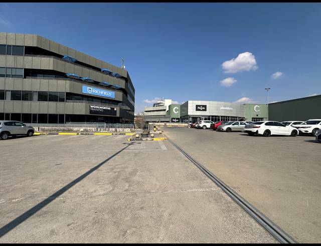 197M² OFFICE TO LET IN CENTURION CENTRAL